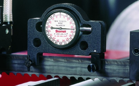 商洛锯切钛合金用双金属带锯条还是硬质合金带锯条？