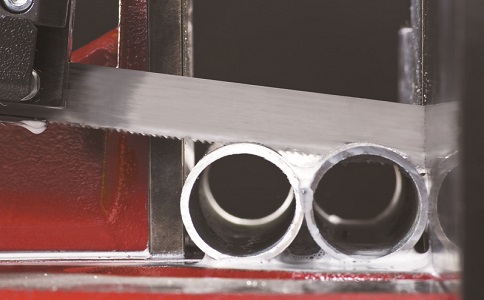 商洛锯切金属材料时出现卡带锯条原因以及处理方法？